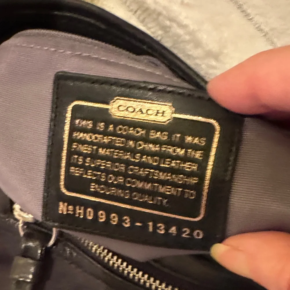 Coach handbags Set of 2 - Picture 6 of 14